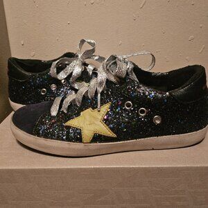 Golden Goose Superstar -  37